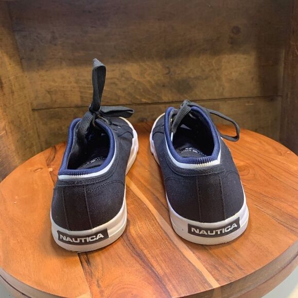 Nautica mens sneakers.  Inv 5627a main image 6